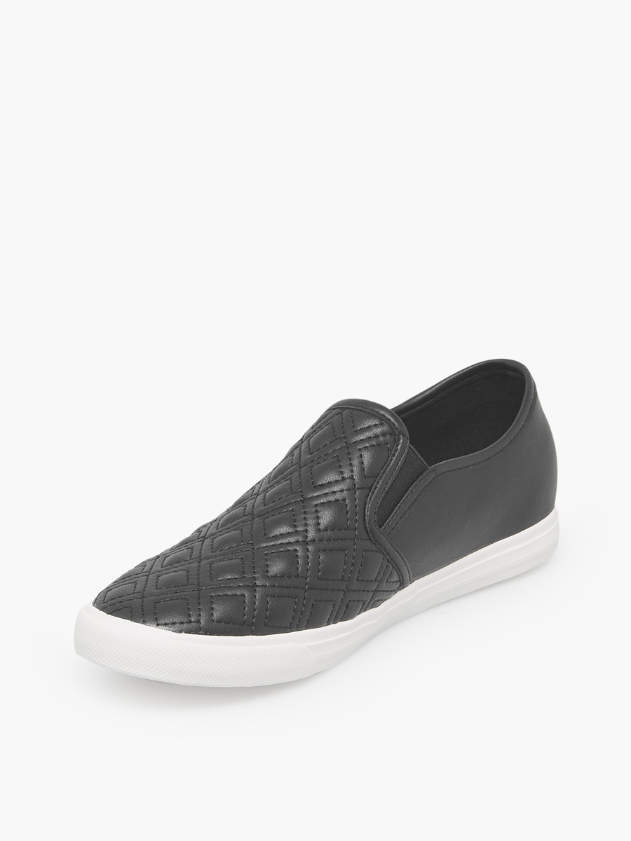 Women Quilted Slip-On Loafers