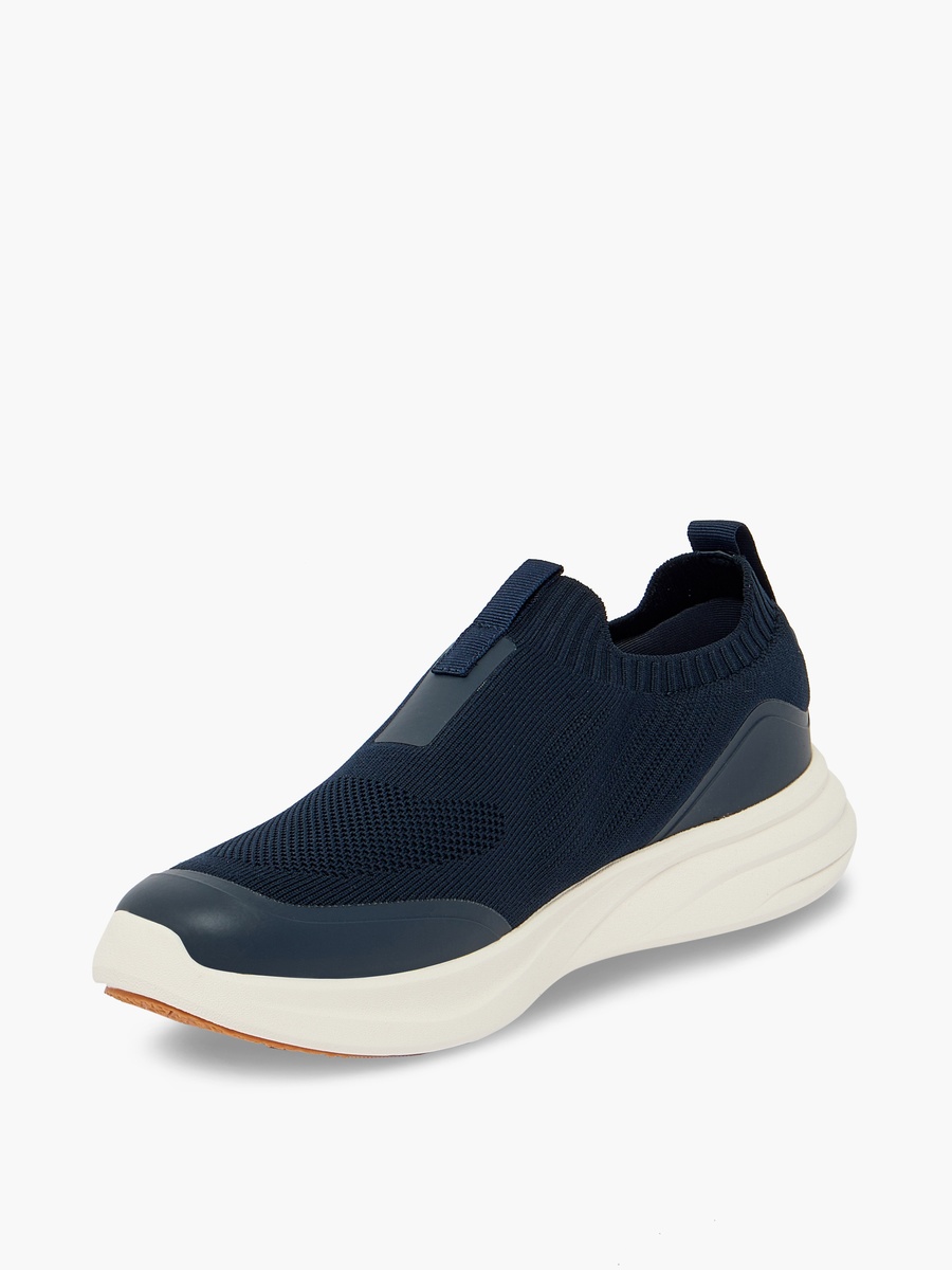 Men Slip-On Sneakers