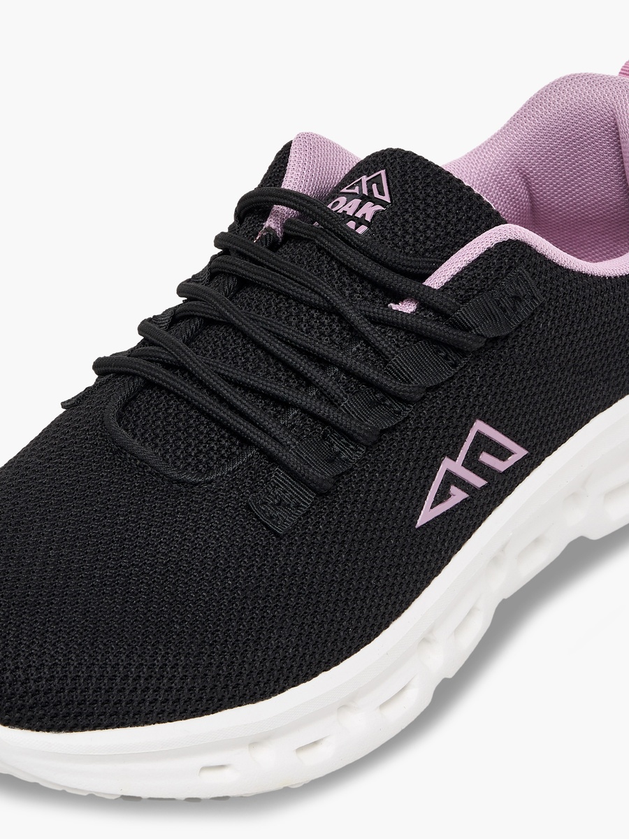 Women Lace-Up Sports Shoes