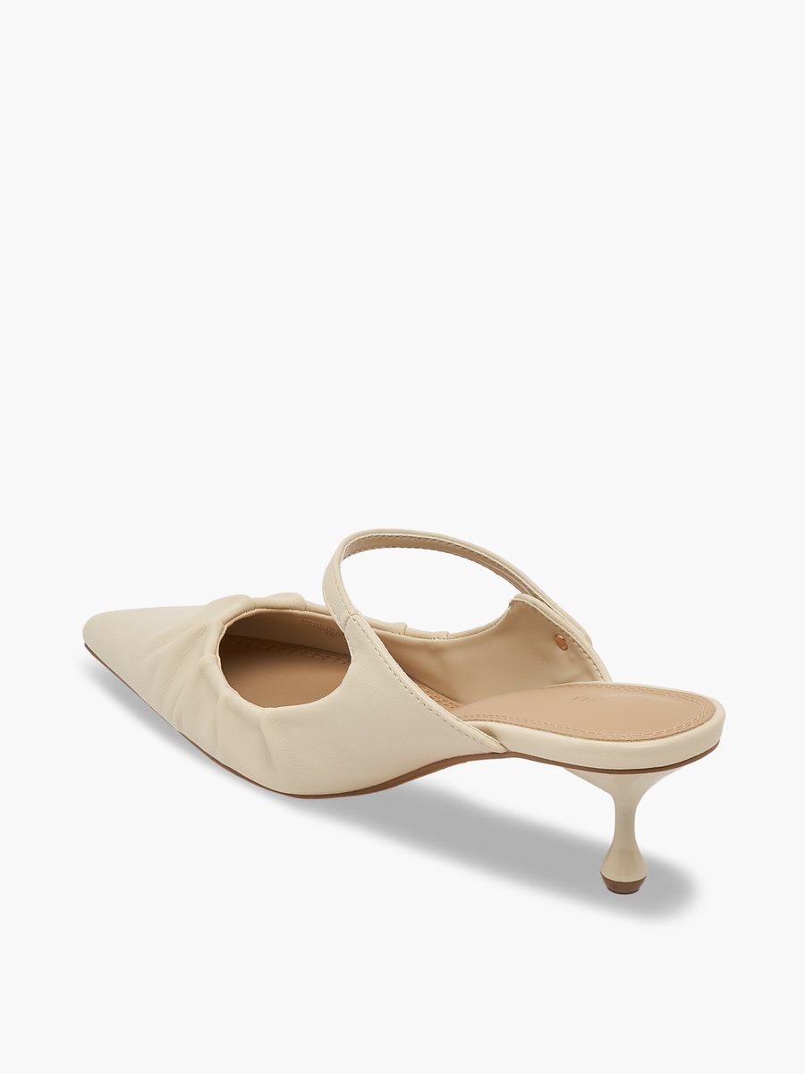 Women Pleated Pointed Toe Shoes