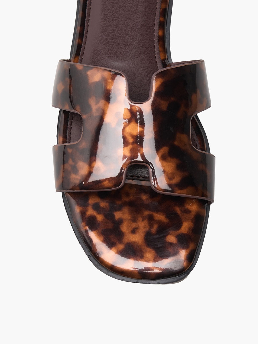 Women Slip-On Sandals