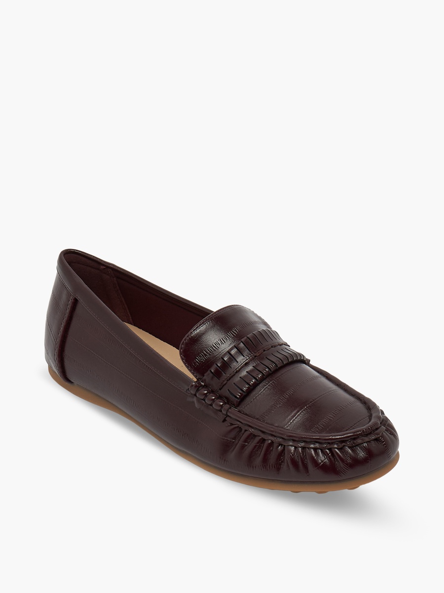 Women Fringe Detail Loafers