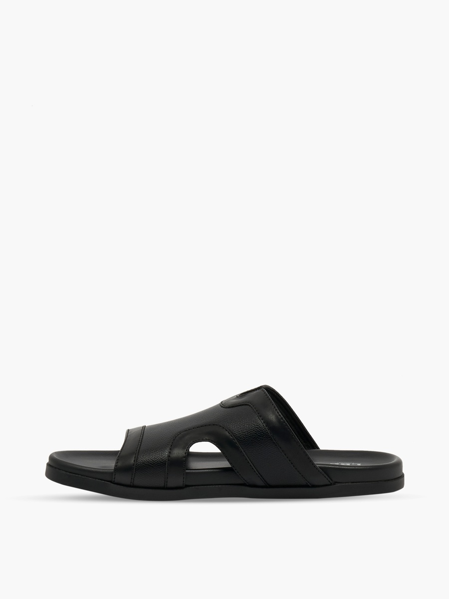 Men Panelled Comfort Sandals