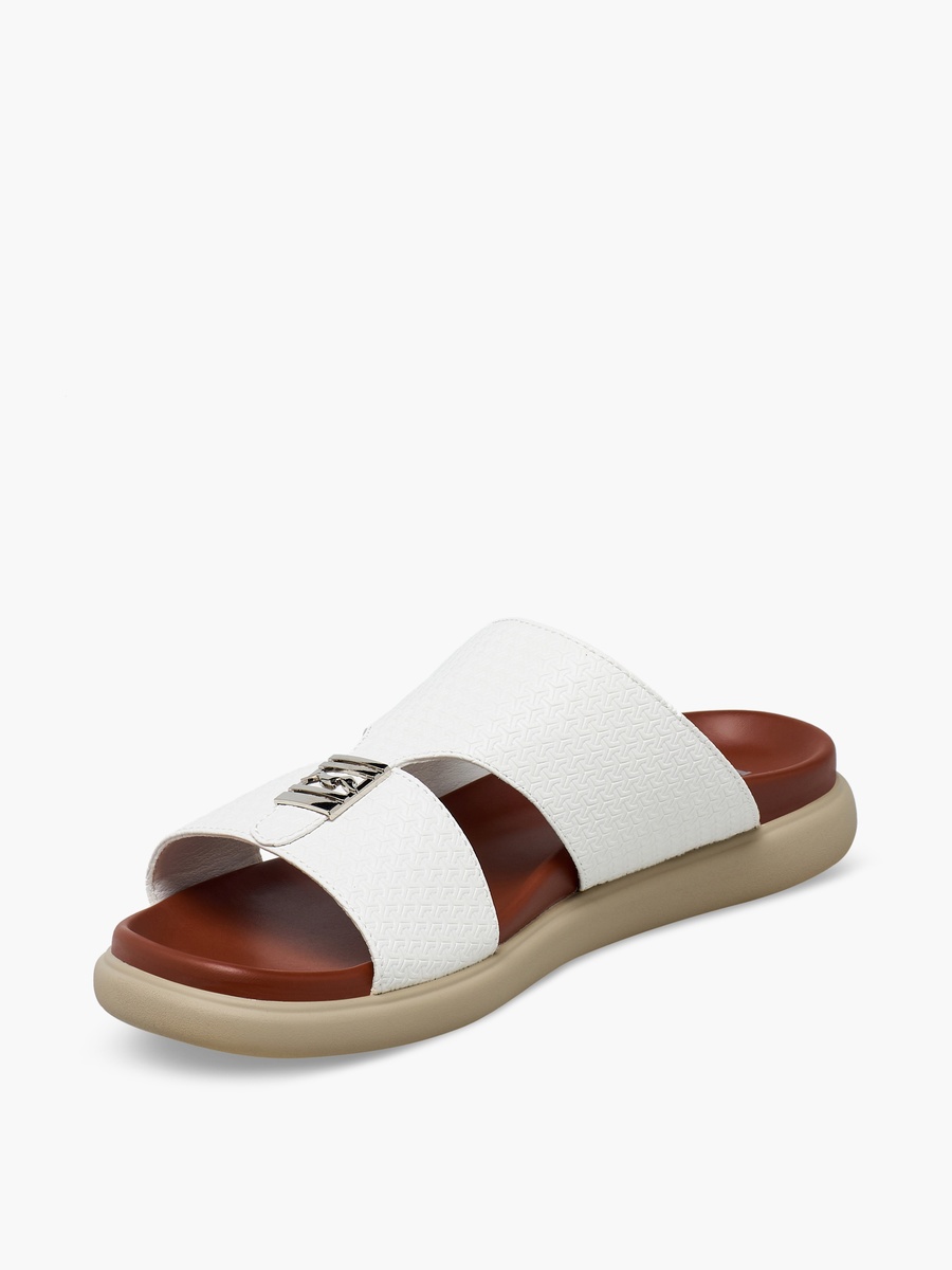 Men Textured Arabic Sandals