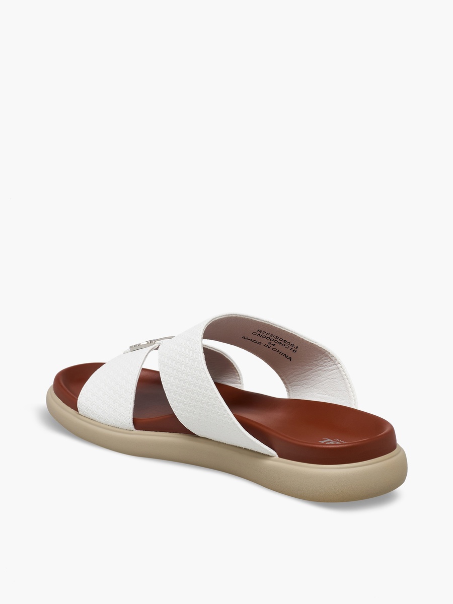 Men Textured Arabic Sandals