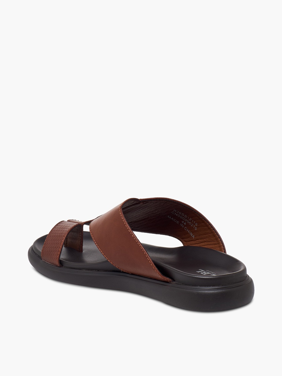Men Textured Arabic Sandals