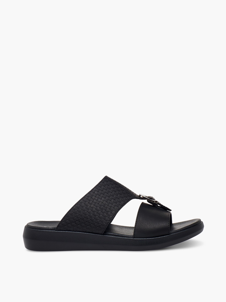 Men Buckle Accent Arabic Sandals