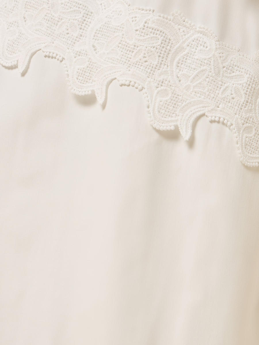 Lace Trim Asymmetric Skirt
