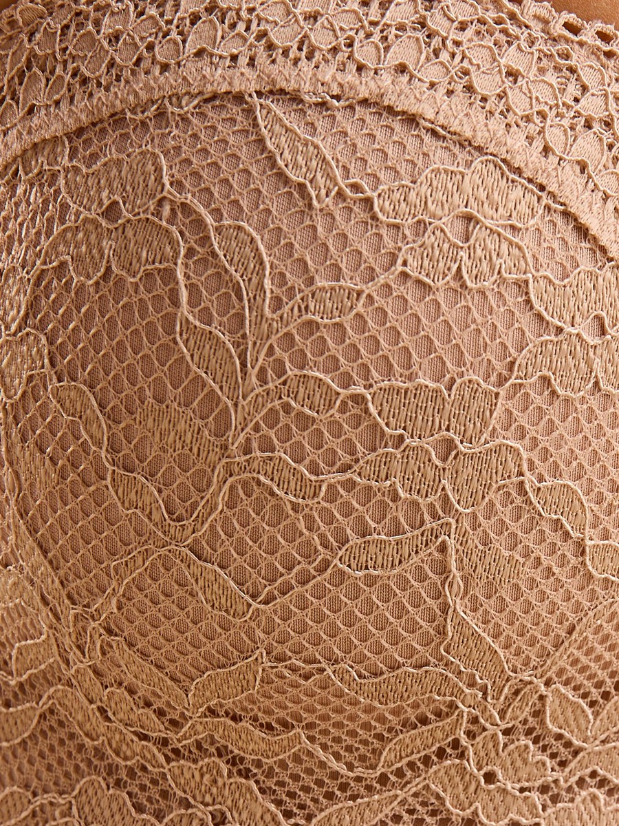 Laced Microfiber Padded Wired Strapless Balconnette Bra