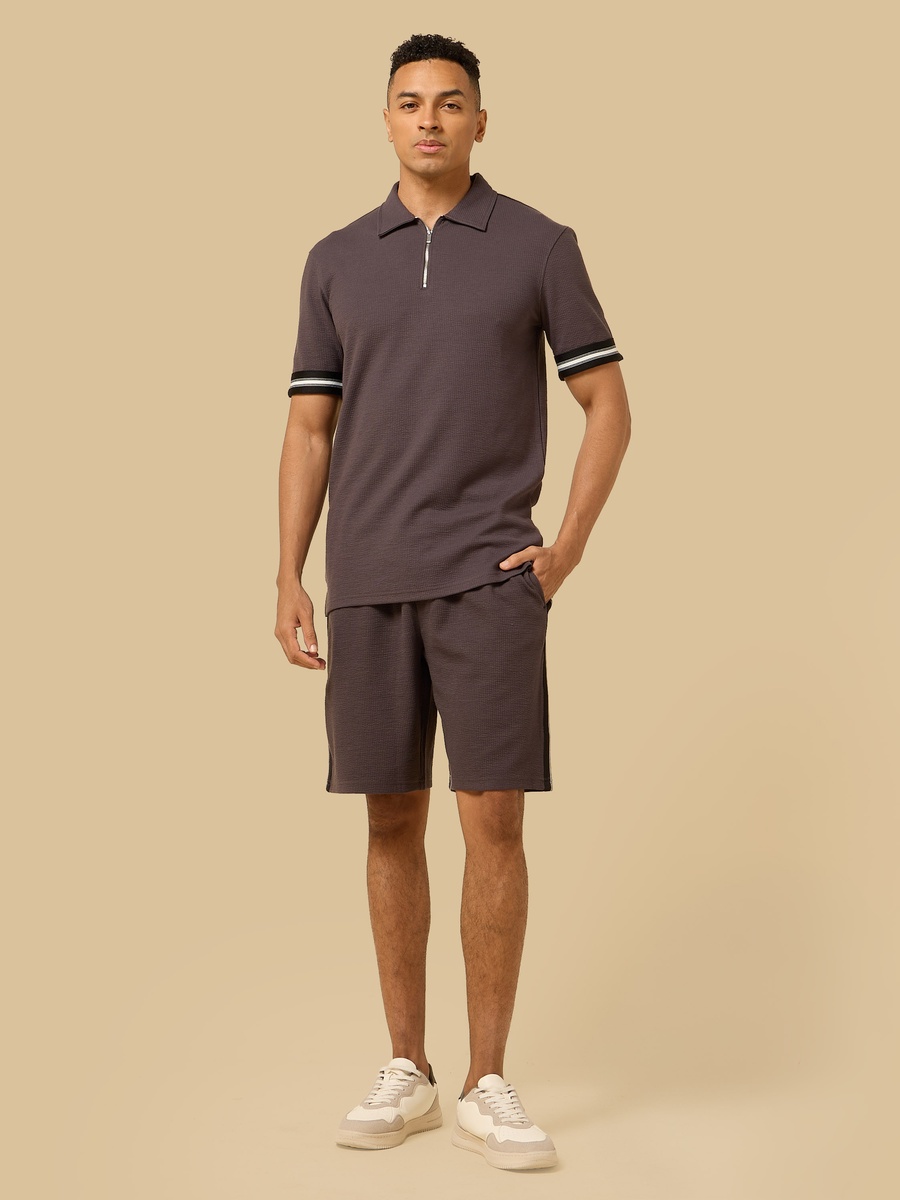 Side Tape Seersucker Shorts