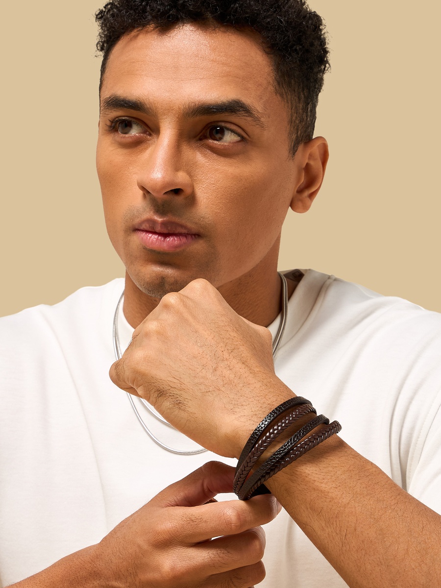 Layered Bracelet with Clasp Closure