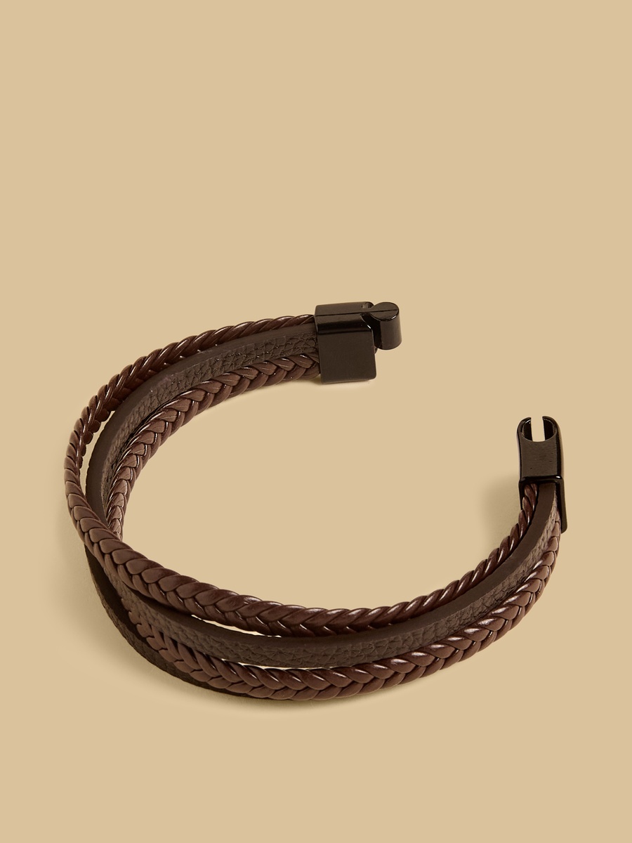 Layered Bracelet with Clasp Closure