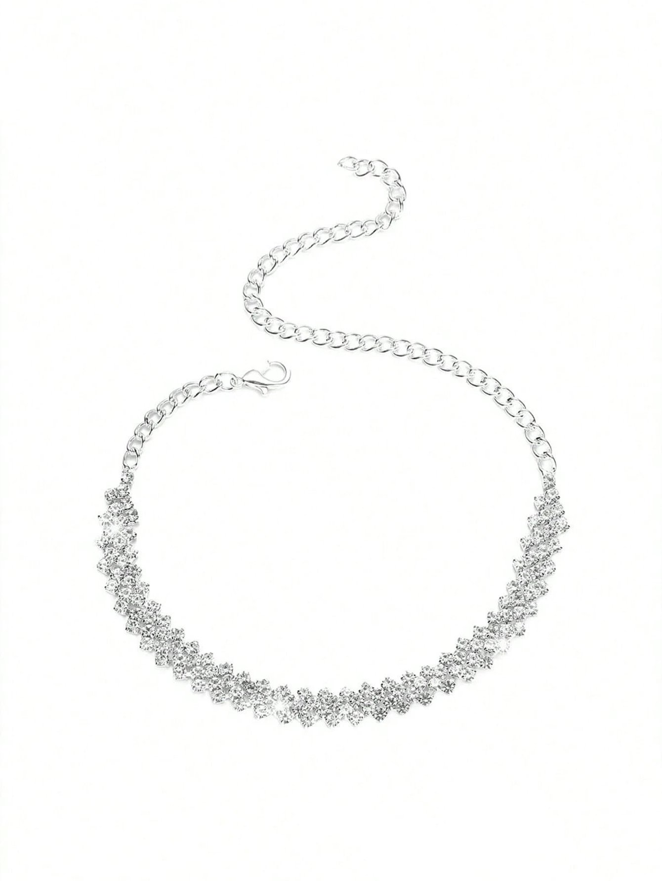 Sparkling Silver Link Bracelet for Women - Casual Wear.