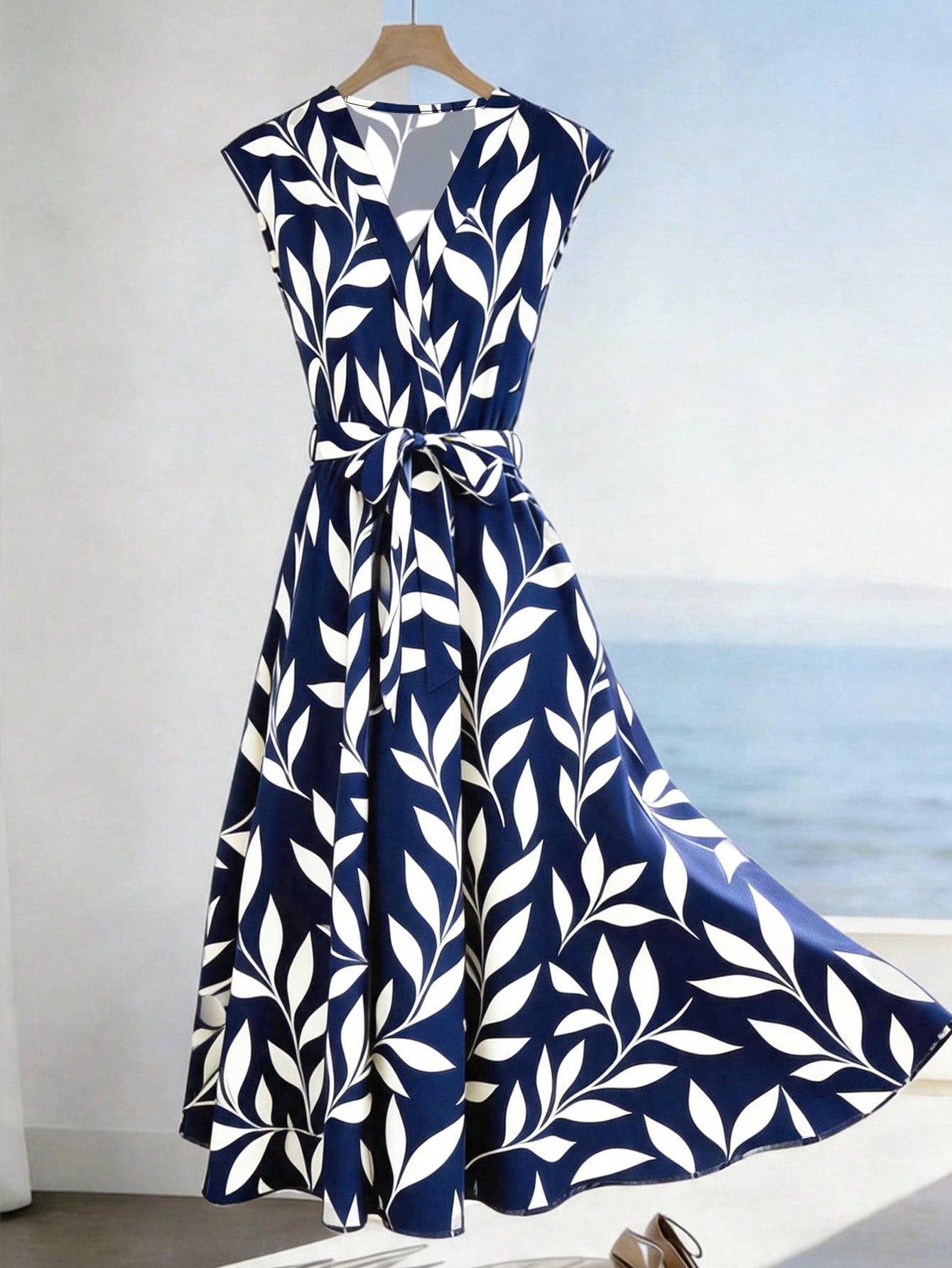 Sleeveless Midi A-Line Dress with Leaf Print
