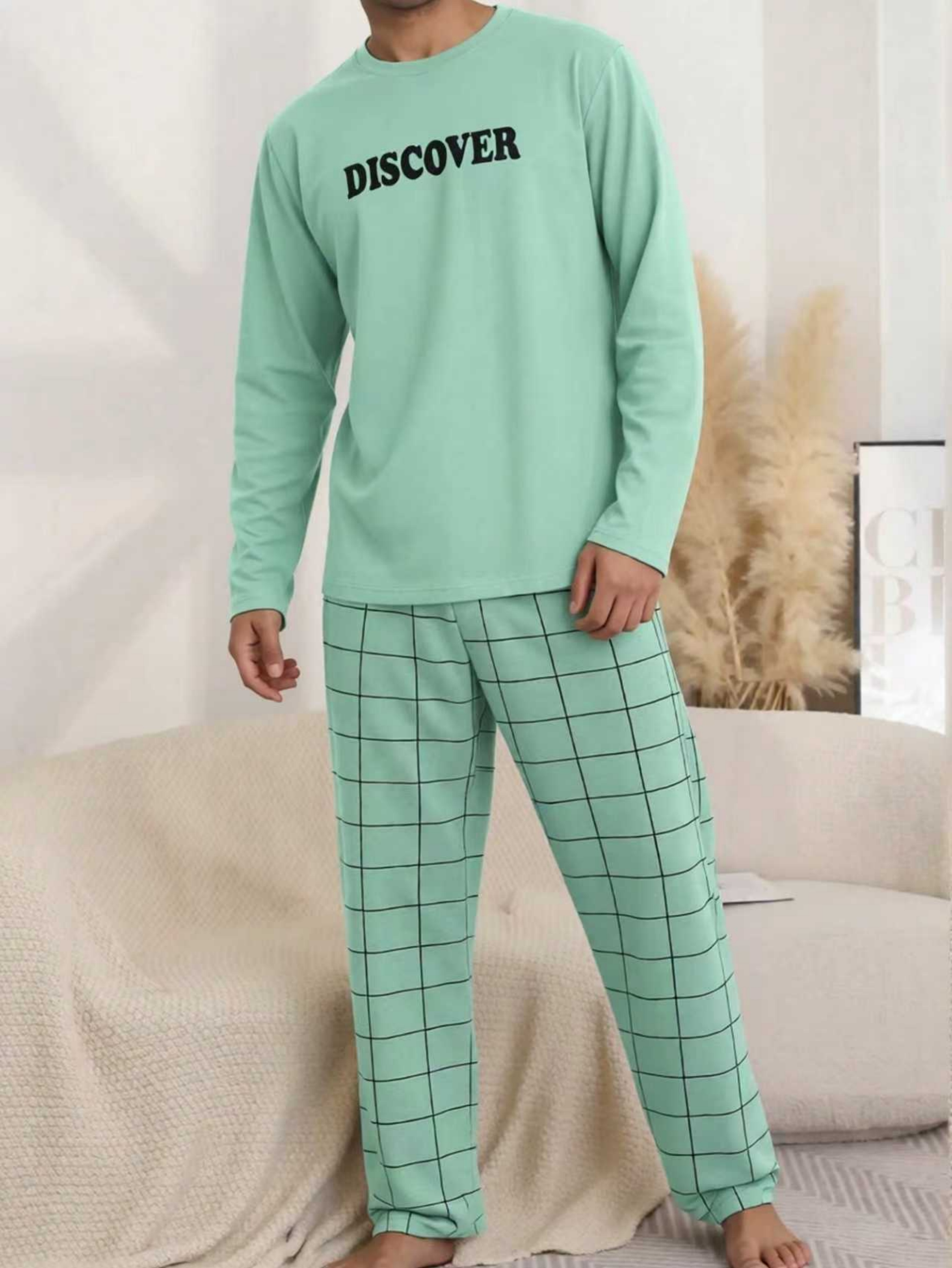 Green Graphic Print T-Shirt and Checked Pants Pyjama Set