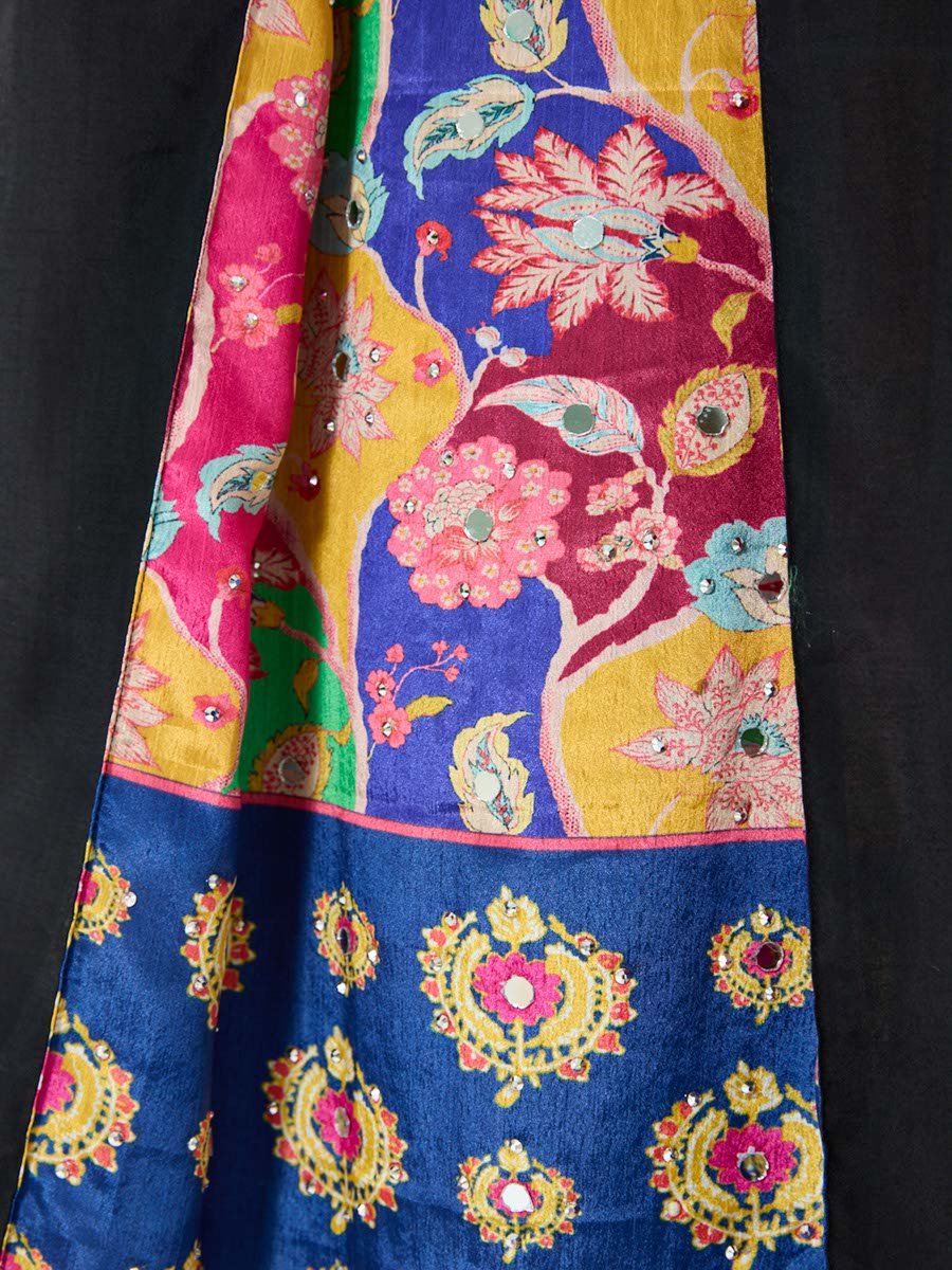 Black A-Line Maxi Jalabiya with Printed Trim