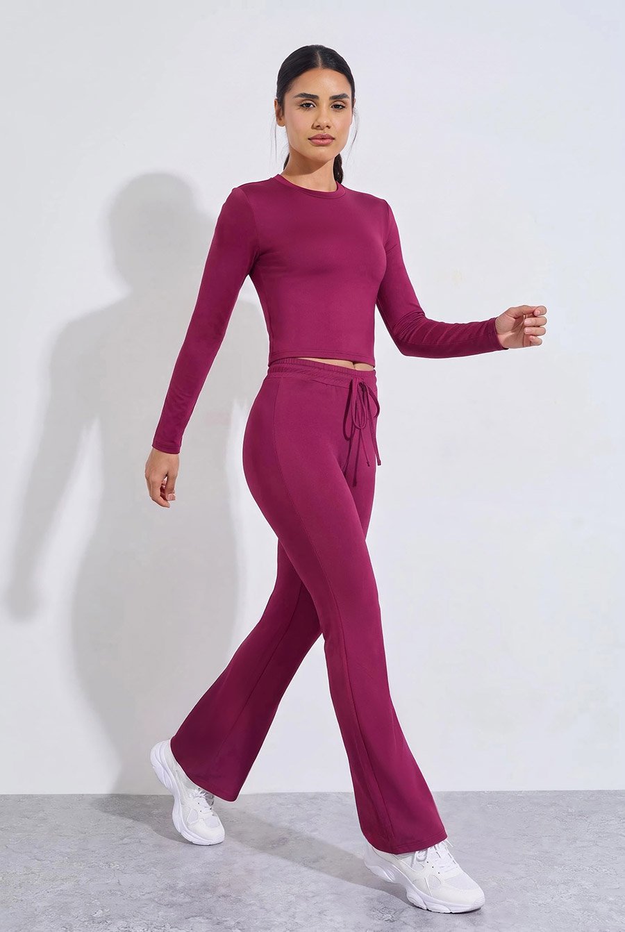 Burgundy  Solid Long Sleeves Crop Top and Flared Leggings Active Set