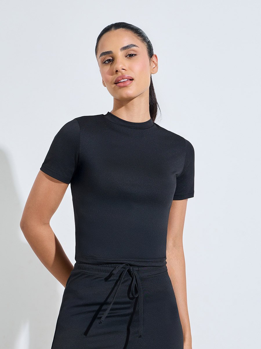 Black Solid Fitted T-Shirt and Flared Pants Active Set