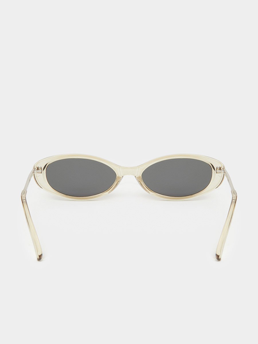 Oval sunglasses
