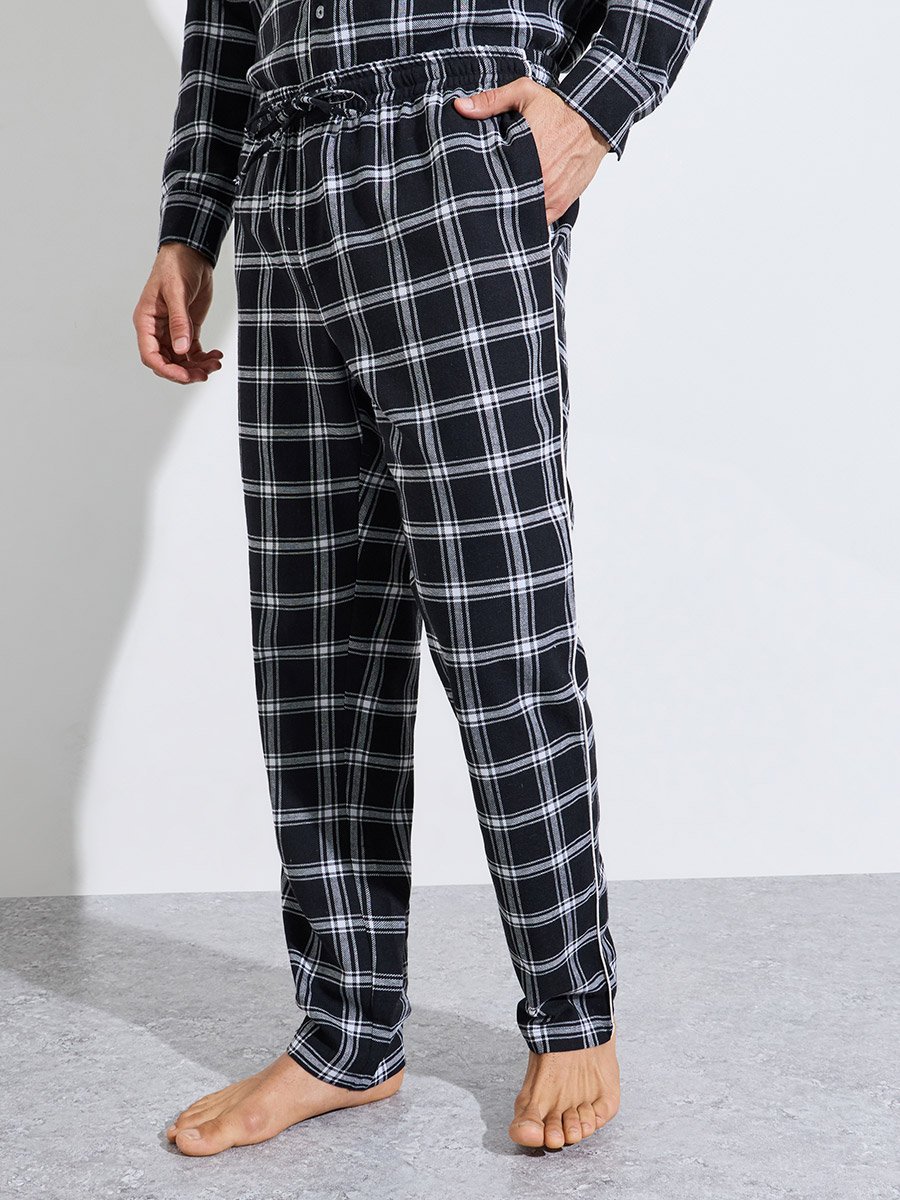 Men Black Checked Piped Shirt and Pyjama Set