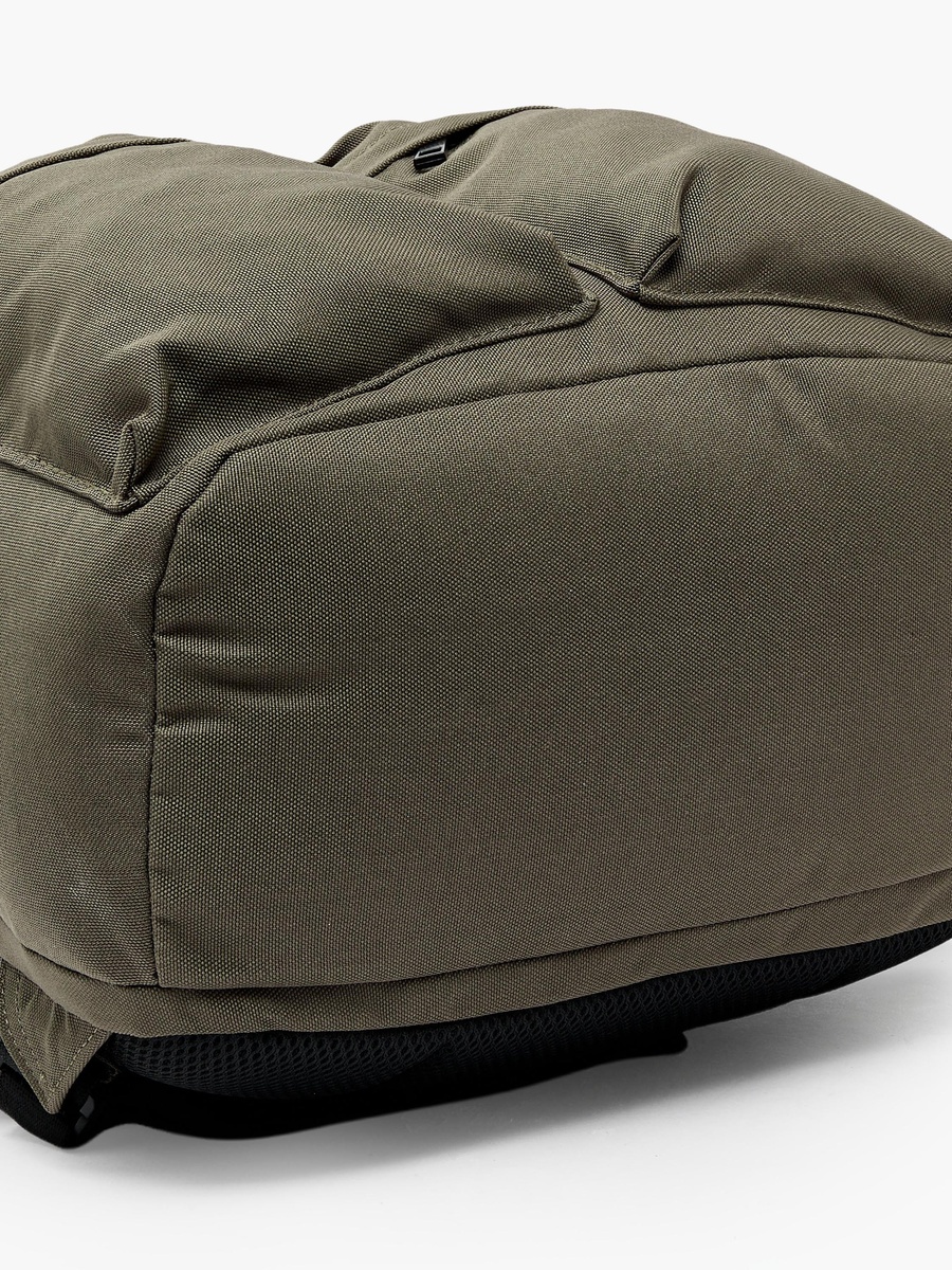 Men Adjustable Straps Canvas Backpack