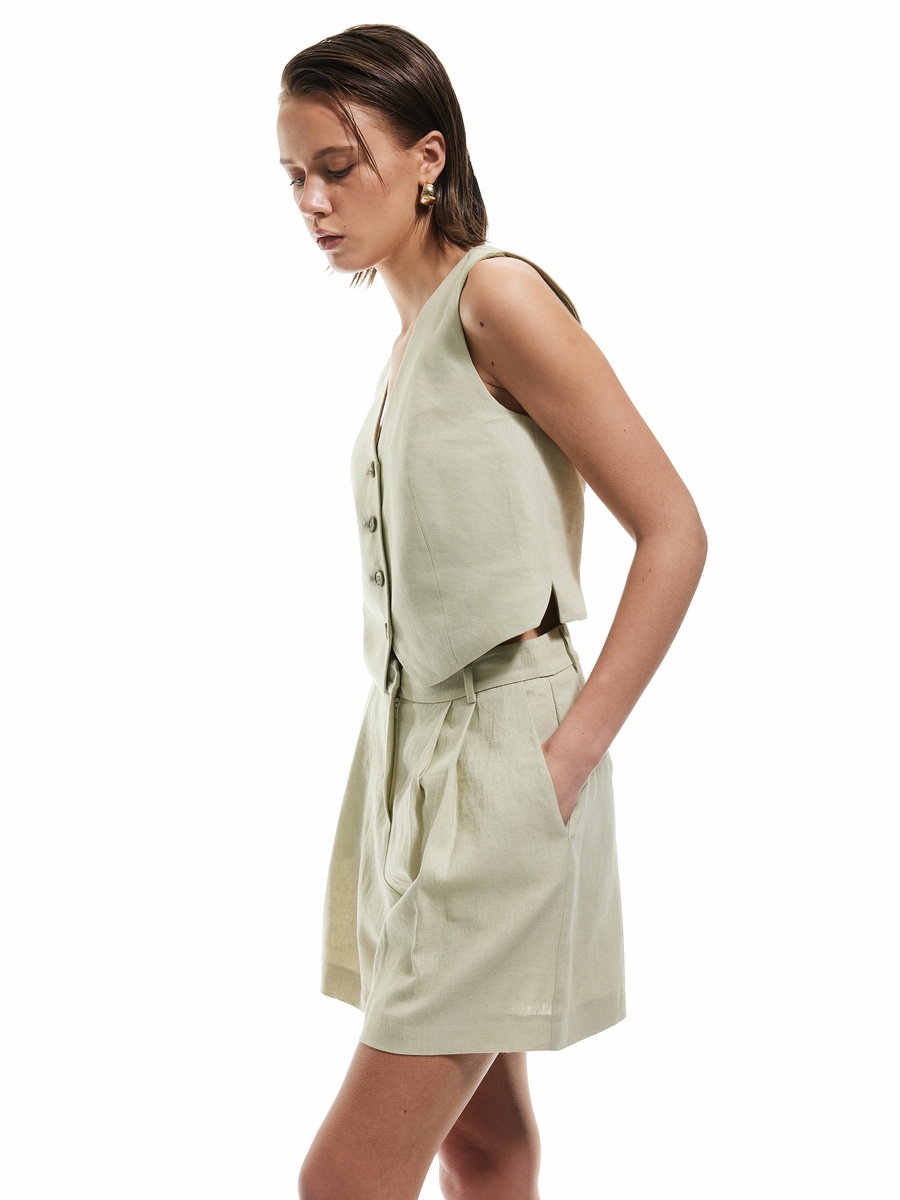 Pleated Linen Shorts