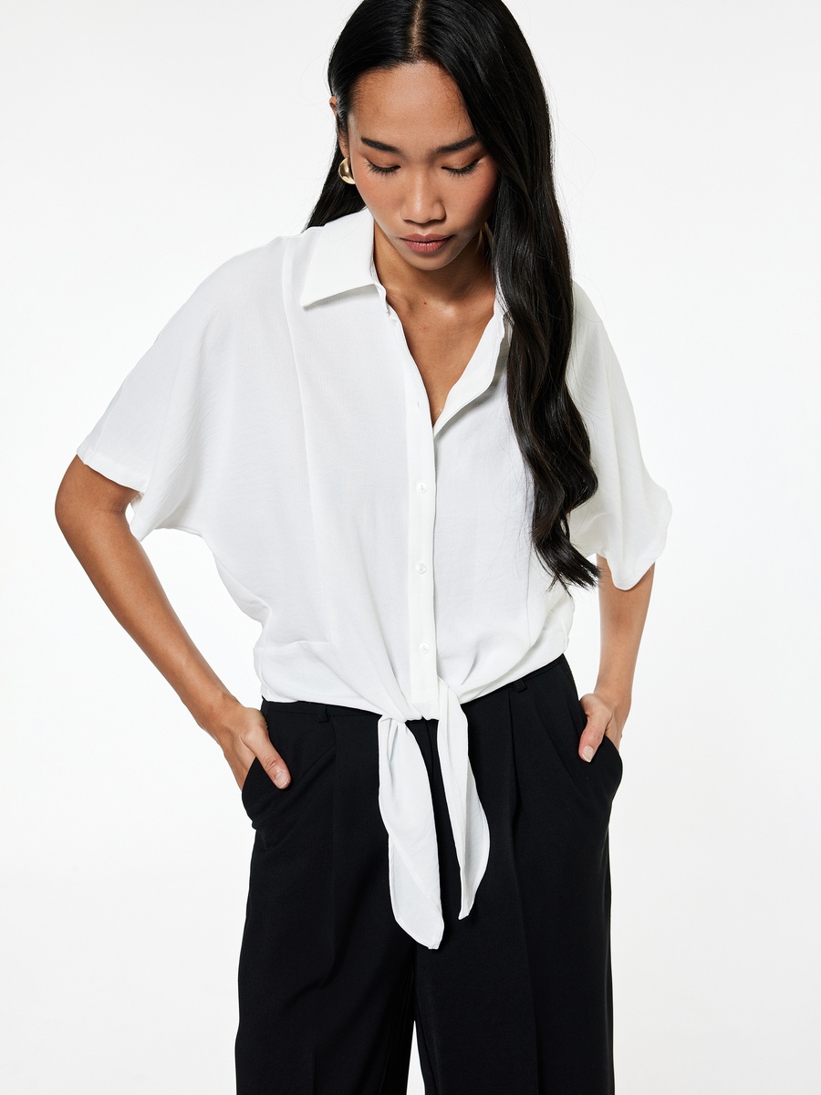 Solid Short Sleeves Crop Shirt
