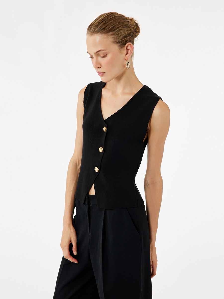 V Neck Sleeveless Gold Buttoned Knit Vest