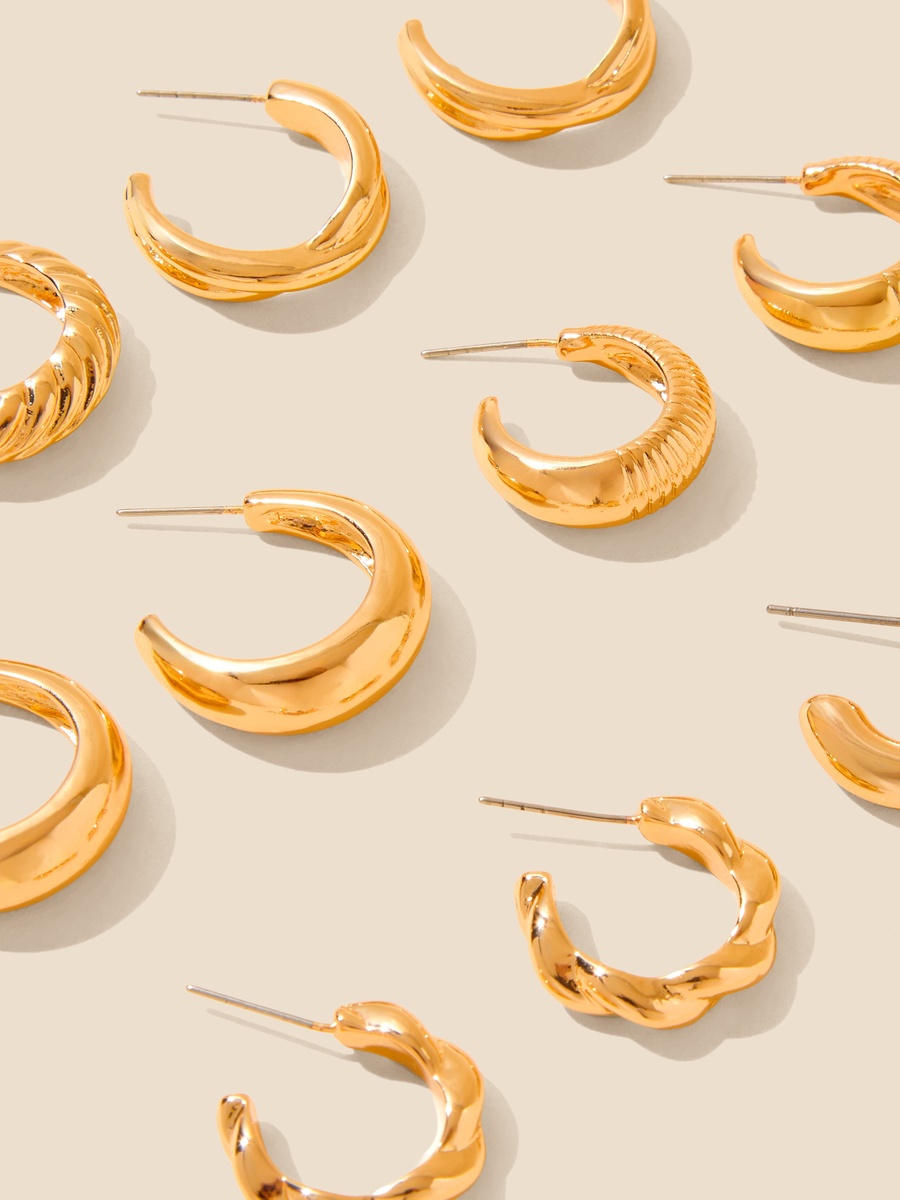 Pack of 6 - Hoop Earrings with Pushback Closure