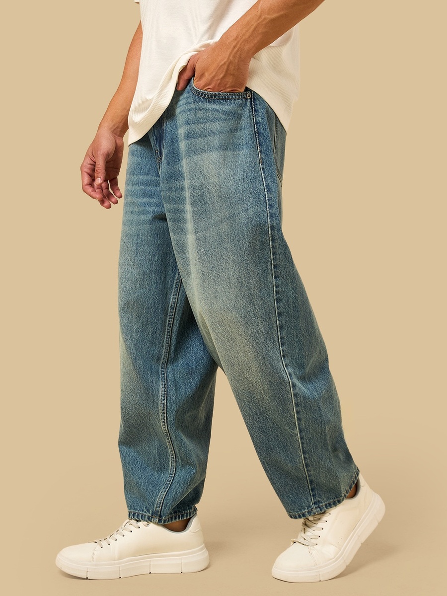 Barrel Fit Jeans