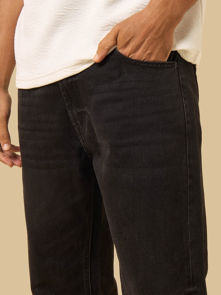Relaxed Fit Jeans