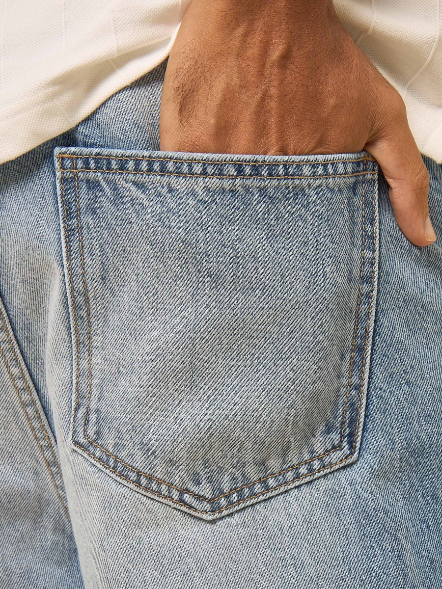 Skater Fit Jeans