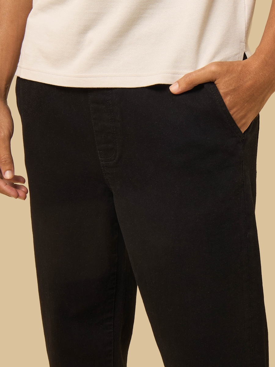 بنطال جوغر جينز بخصر متوسط