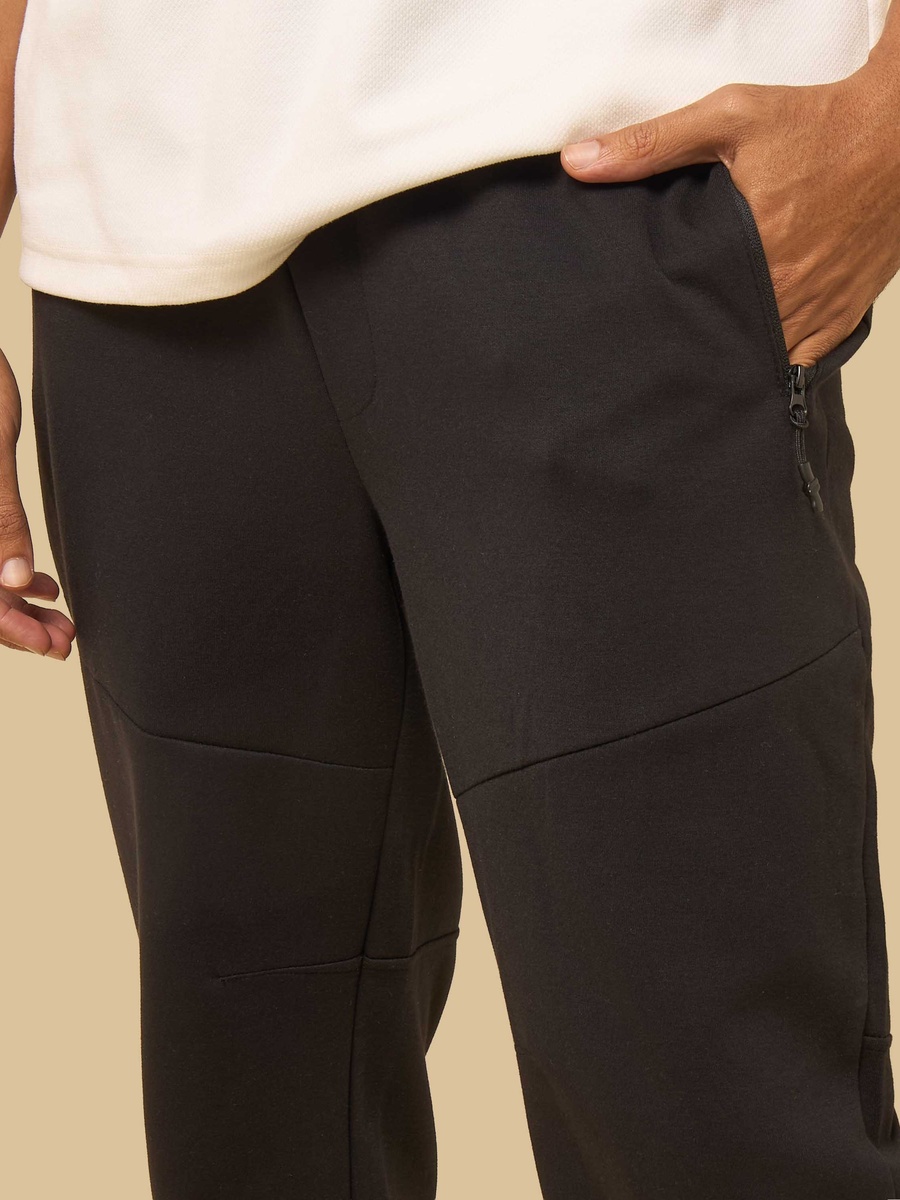 Panelled Relaxed Fit Joggers