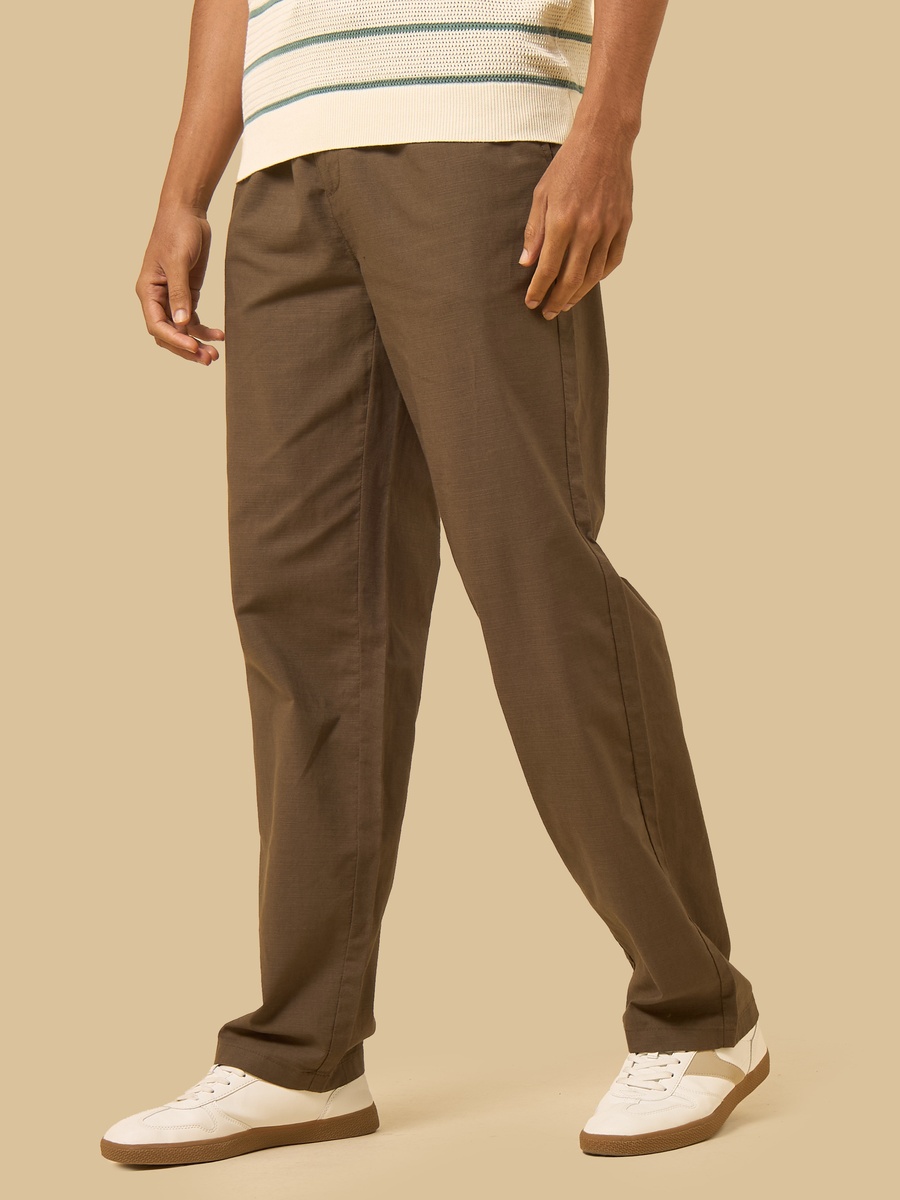 Mid-Rise Relaxed Fit Pants