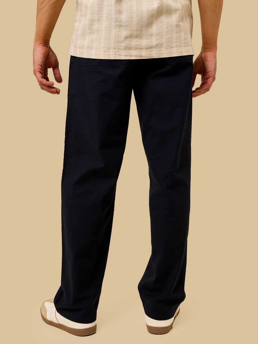 Mid-Rise Relaxed Fit Pants