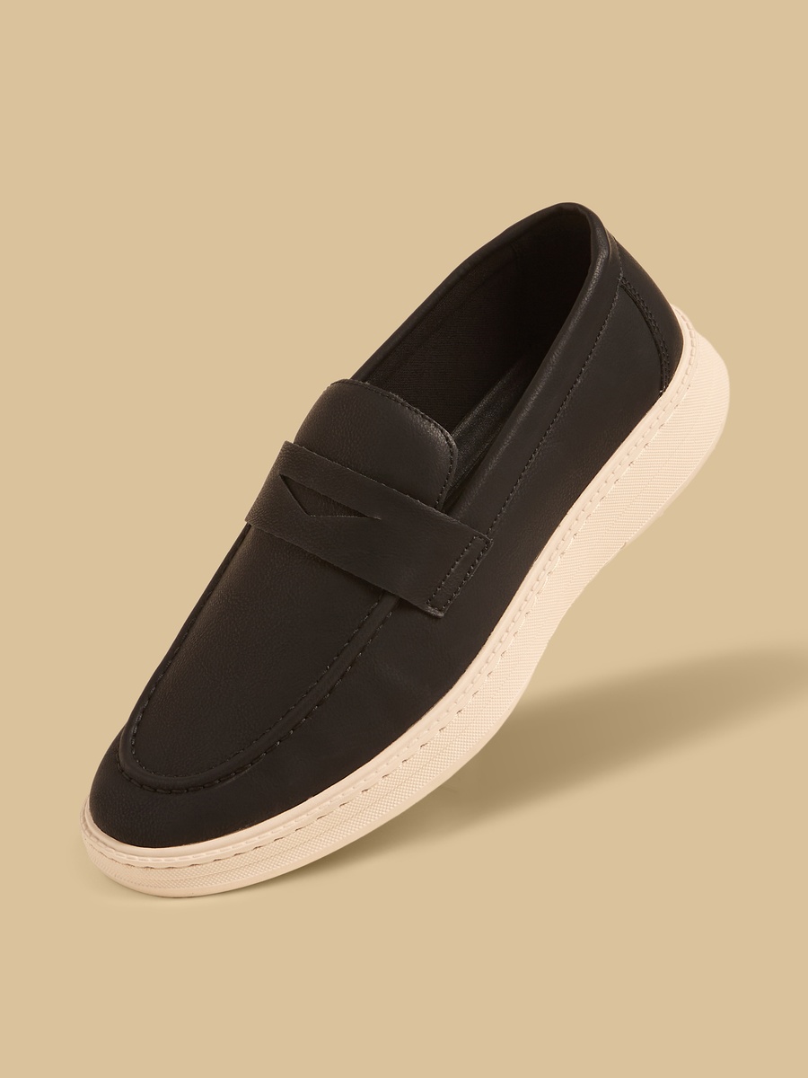 Plain Slip-On Sneakers