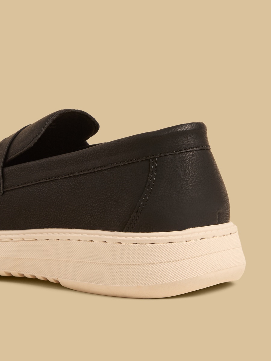 Plain Slip-On Sneakers
