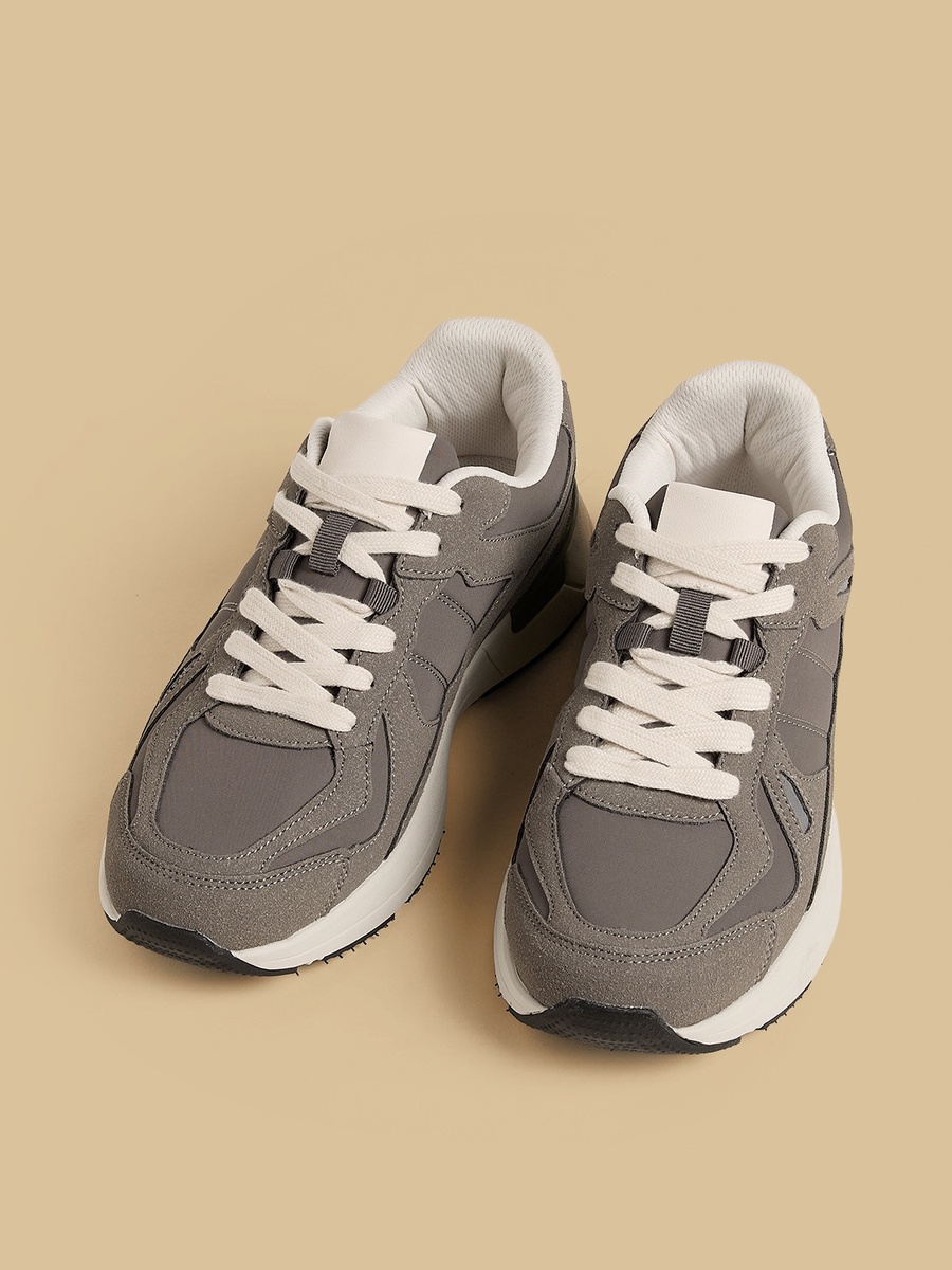 Panelled Lace-Up Sports Shoes