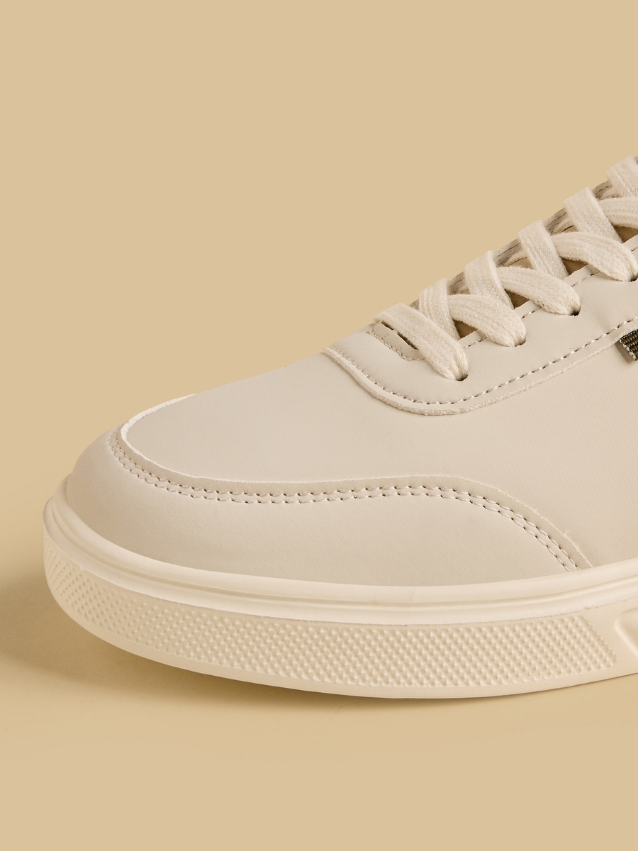 Panelled Lace-Up Sports Shoes
