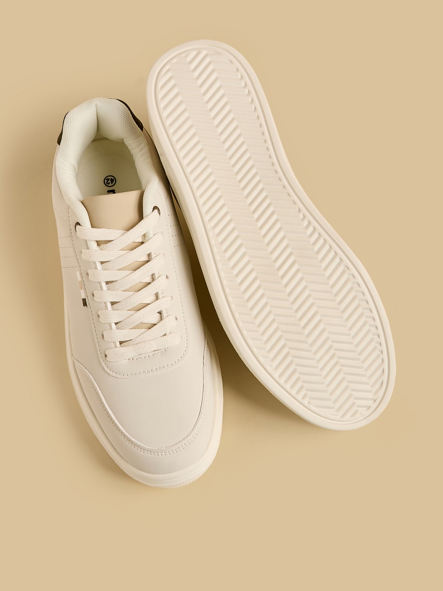 Panelled Lace-Up Sports Shoes