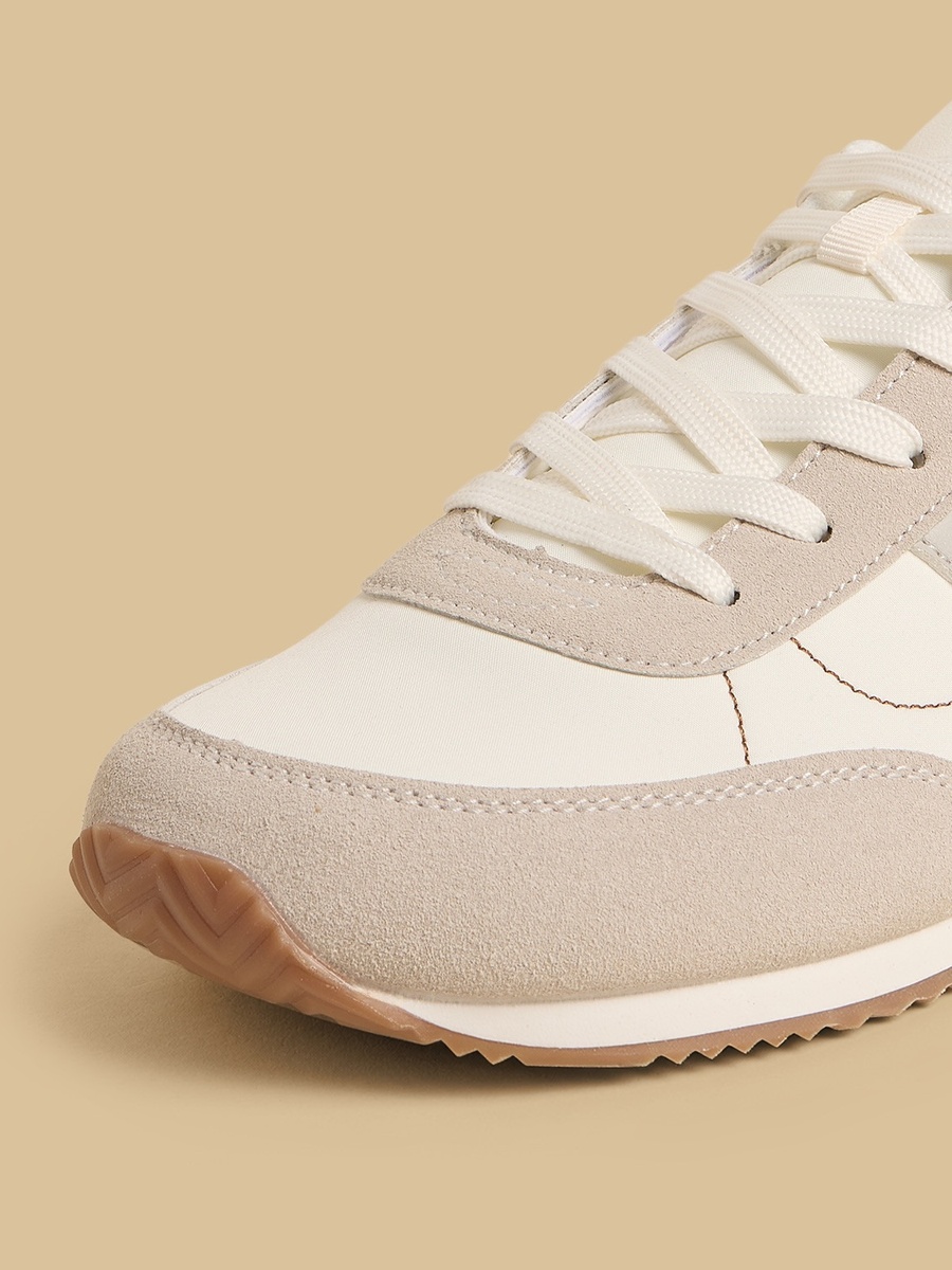 Panelled Lace-Up Sports Shoes