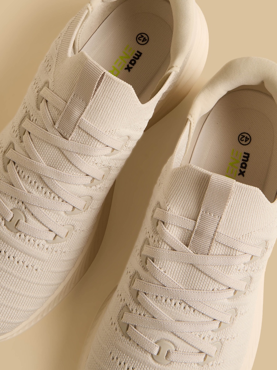 Textured Slip-On Sports Shoes