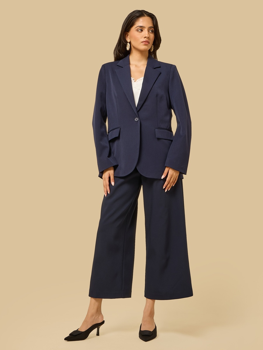 Notch Lapel Smart Blazer