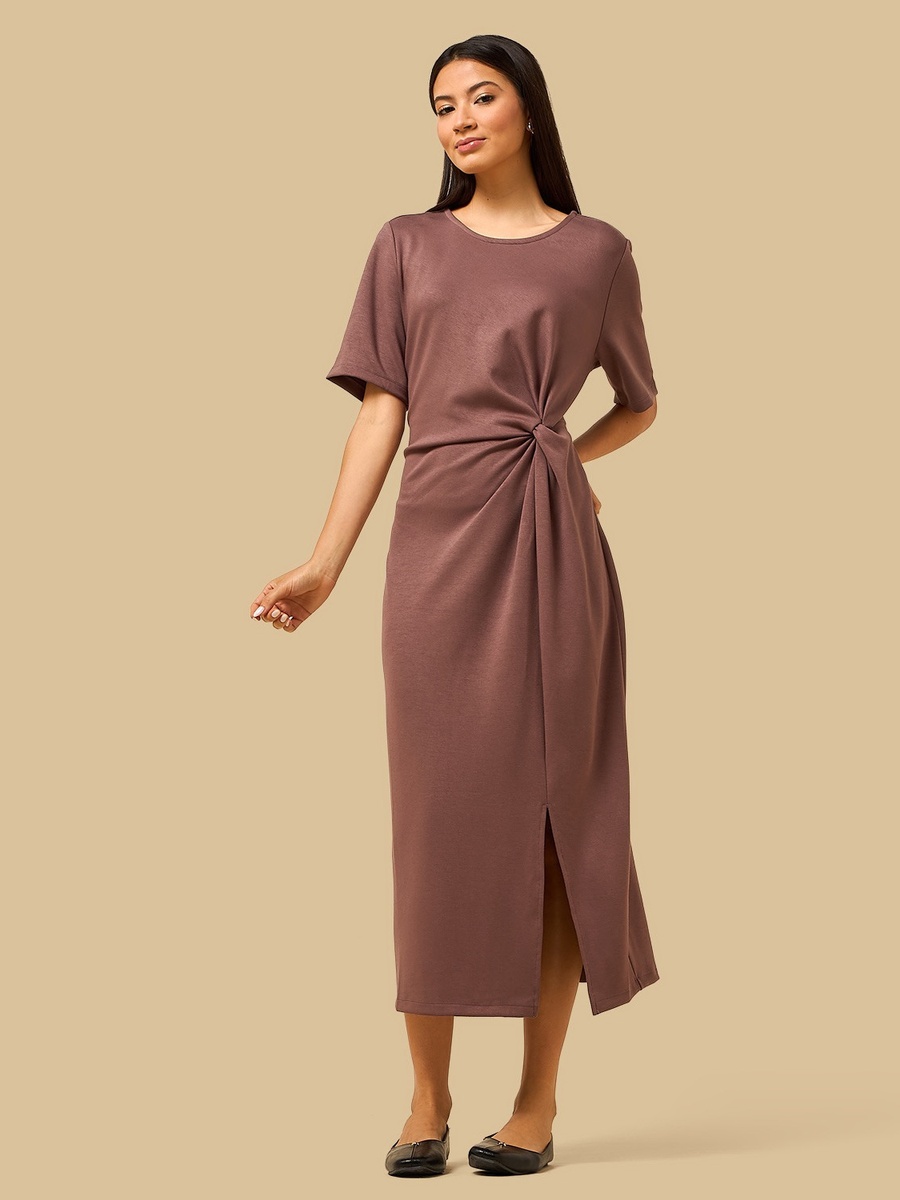 Knot Design Dress with Slit