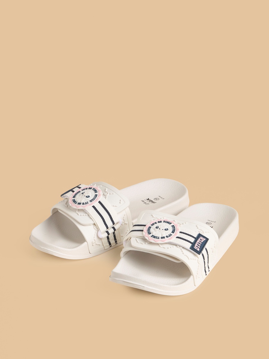 Stitch Applique Beach Slippers