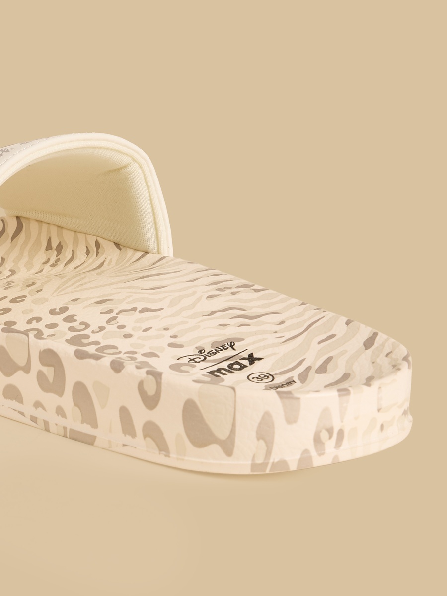 The Lion King Print Beach Slippers