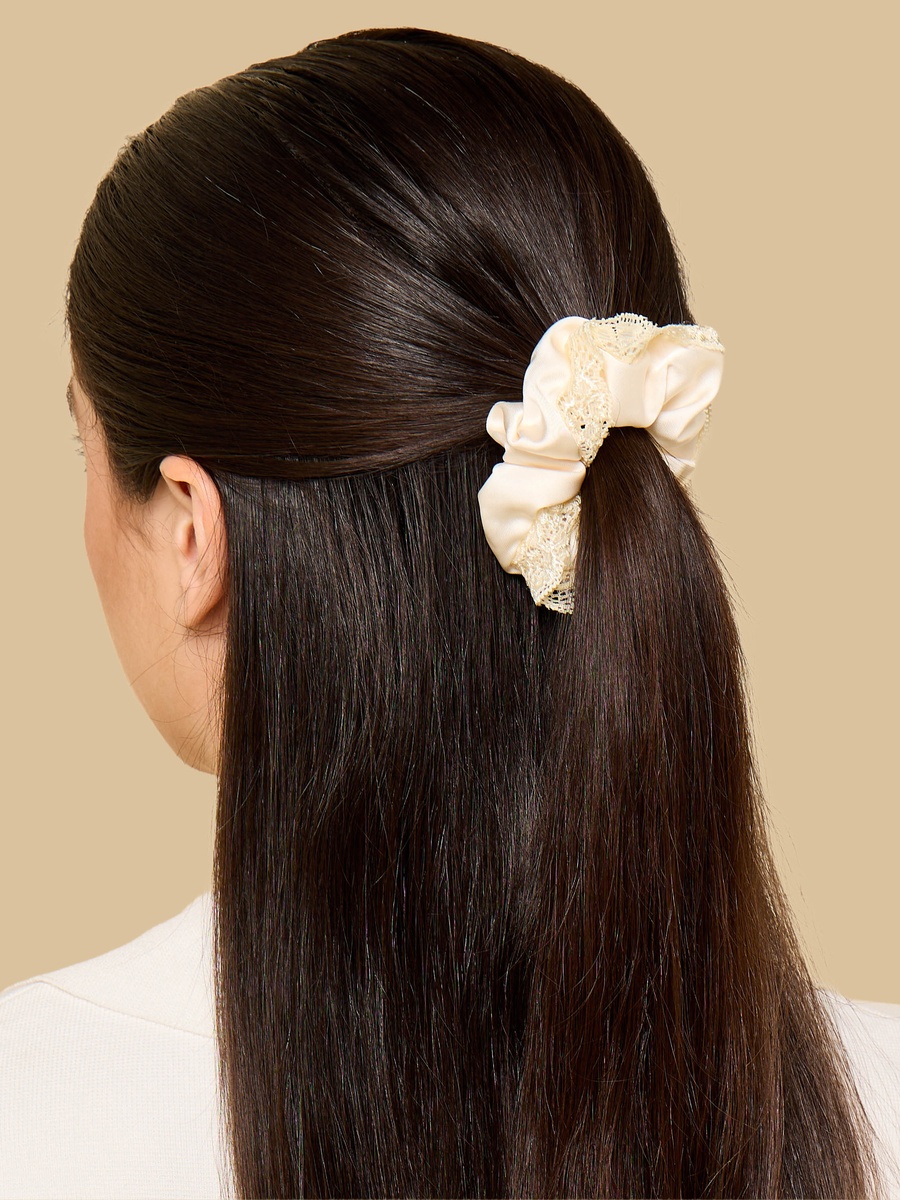 Pack of 3 - Lace Trim Scrunchie