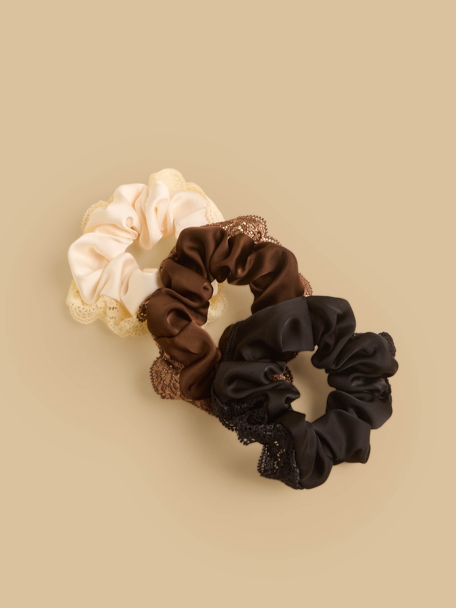 Pack of 3 - Lace Trim Scrunchie