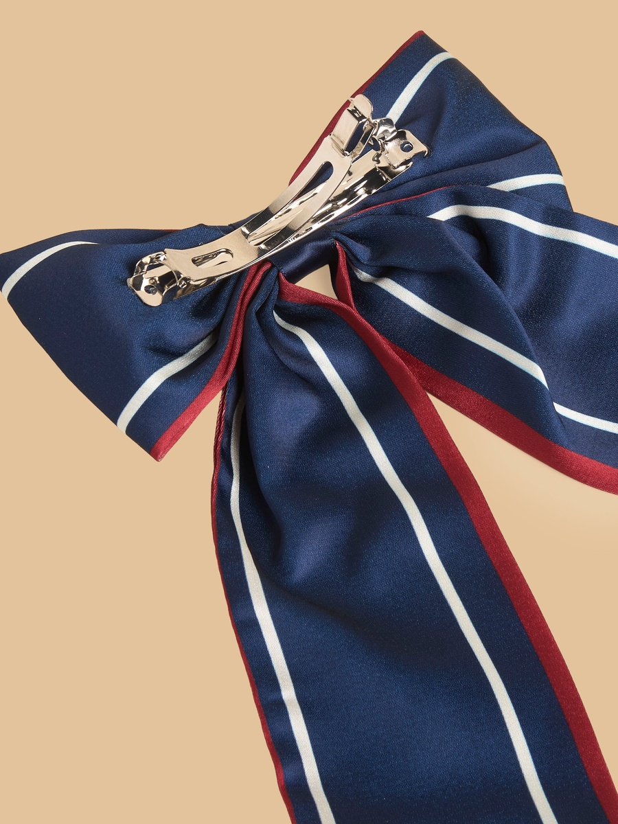 Bow Accent Barrette Hair Clip